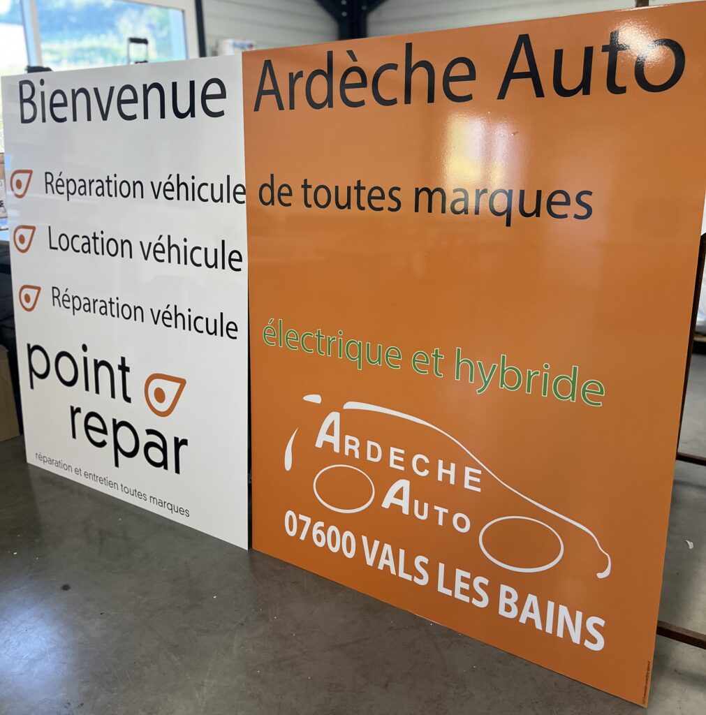 Signalétique intérieur et signalétique extérieure